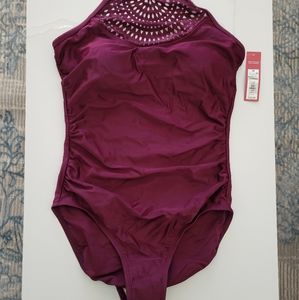 Merona wine colored 1 pc- medium NWT